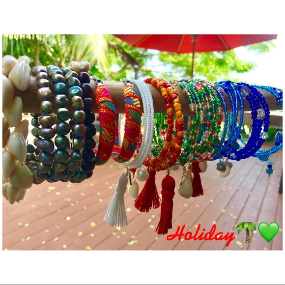 Bangles Lot for sale. Pearls/Cowrie is Sold - Picture 5 of 5